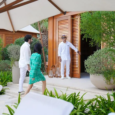 Four Seasons Hotel Kuwait At Burj Alshaya-3